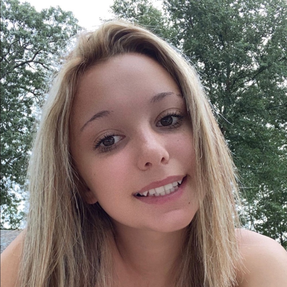 Meet your Posher, Jordyn